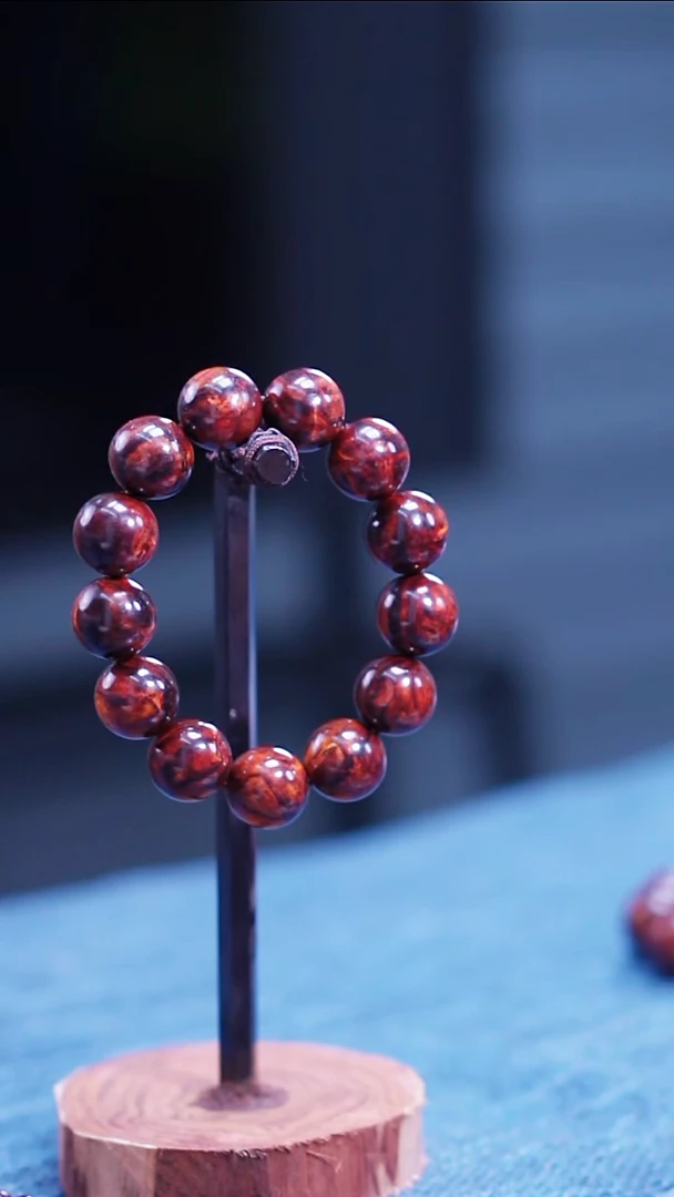 黄花梨/降香黄檀海南黄花梨五指山料妖纹乱纹1.8手串（888）