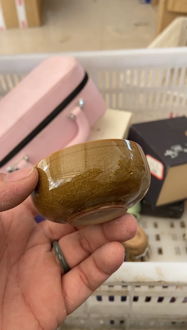 杯无运费险有瑕疵的摄影的产品有使用过的痕迹有点脏介意勿拍