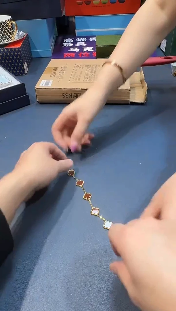 【闪购商品】碗VK02全场正品，京东包邮