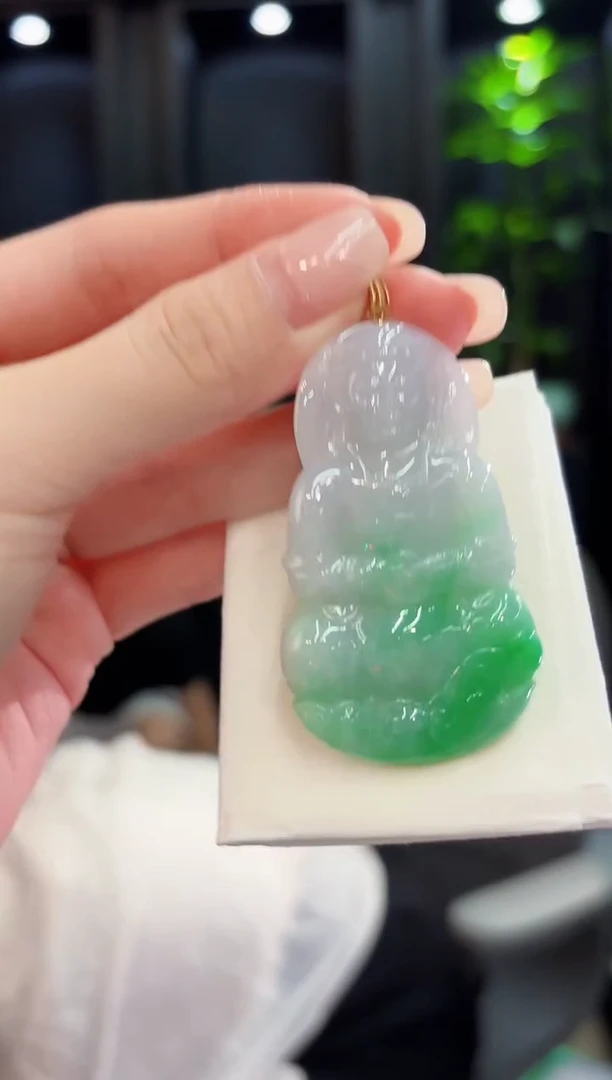 颈饰18K金镶嵌翡翠 缅料A货/支持复检/一件