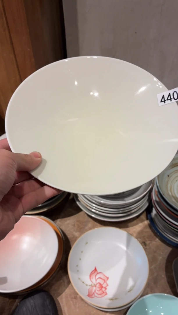 瓷片马***?440 微瑕窑变白色斗盘1个