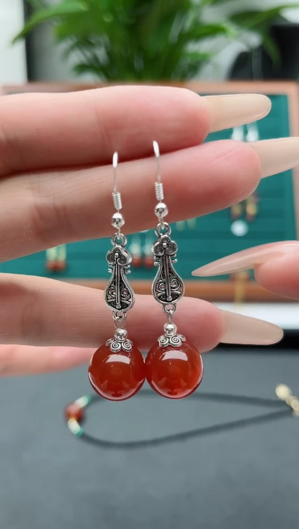 【闪购商品】南红玛瑙耳饰银S925镶嵌375