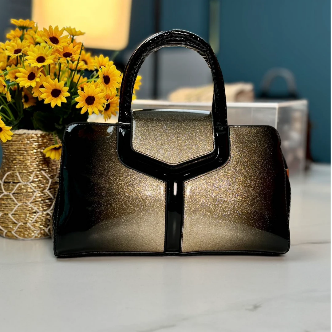 8972新款高级感中年妈妈包亮面单肩斜挎包女手提包