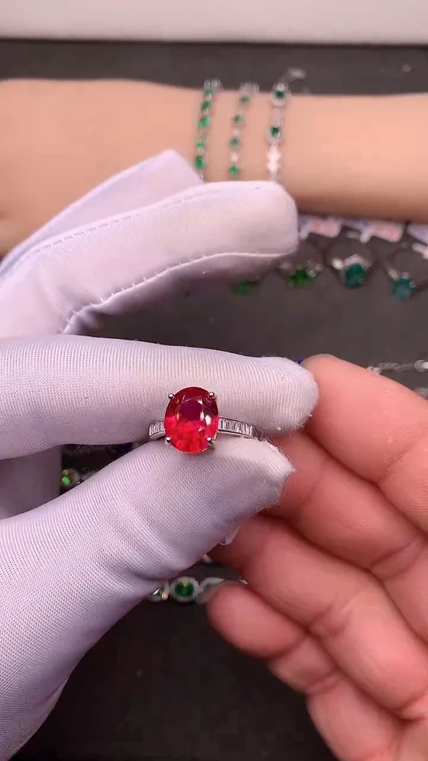 【闪购商品】红宝石戒指银S925镶嵌.........