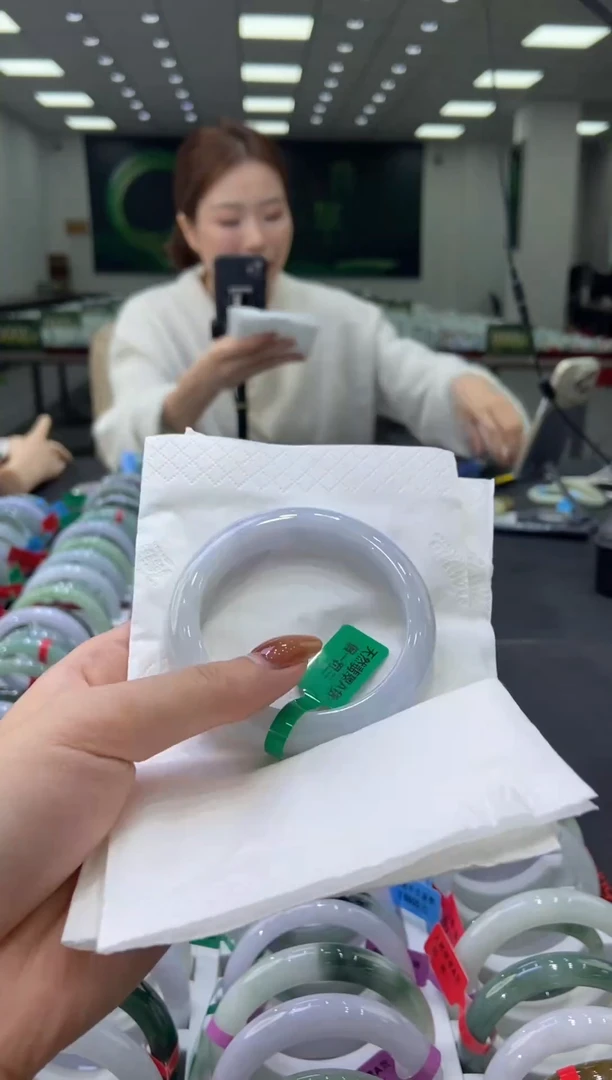 未镶嵌手镯翡翠0040747