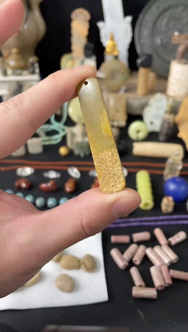 未镶嵌和田玉（糖玉）挂件1