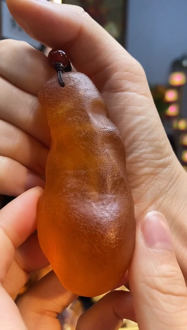 琥珀颈饰未镶嵌吊坠