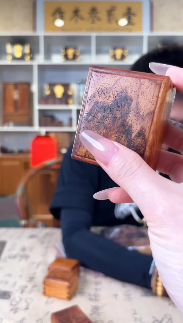 黄花梨/降香黄檀扳指盒单只 默认发货6*5*4