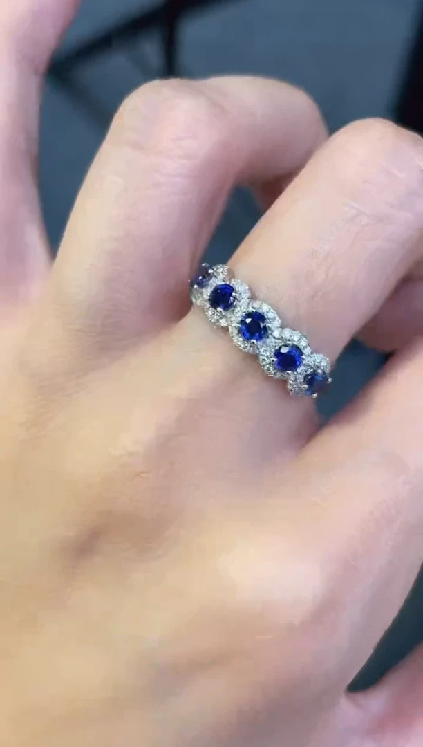 戒指蓝宝石18K金镶嵌主石：1.02ct