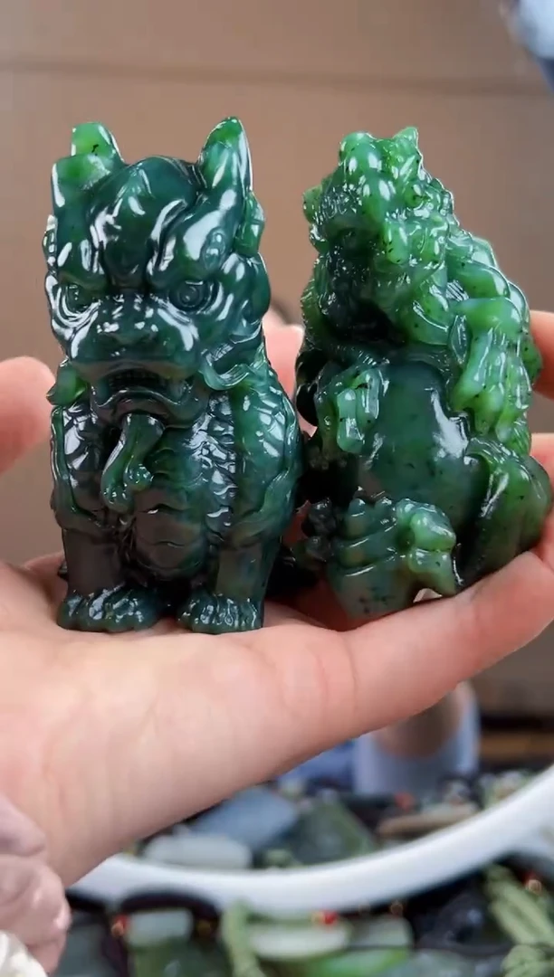 颈饰未镶嵌和田玉拍一发一