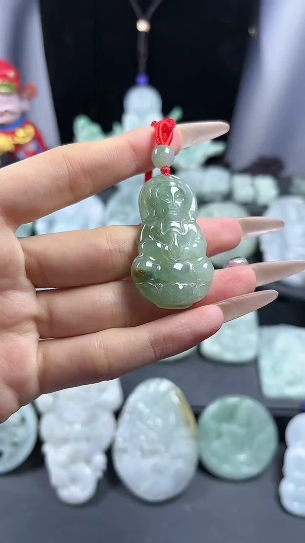 【闪购商品】翡翠颈饰未镶嵌观音