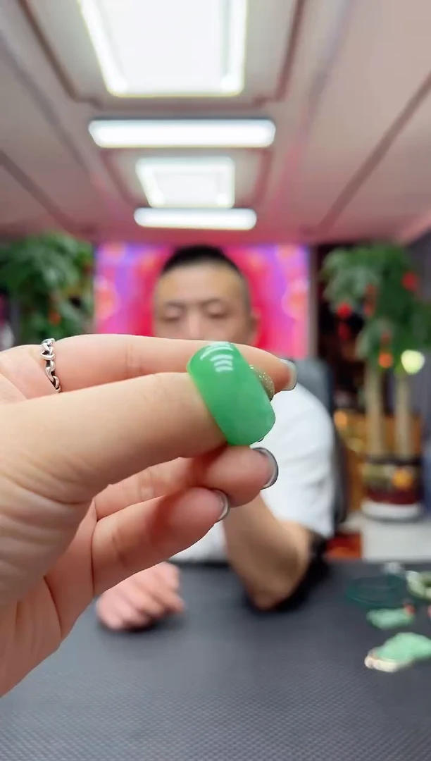 【闪购商品】翡翠戒圈未镶嵌237戒圈/多样性发货其中发一