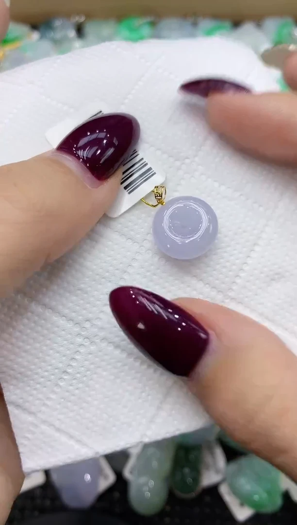 翡翠18K金镶嵌颈饰111111111111