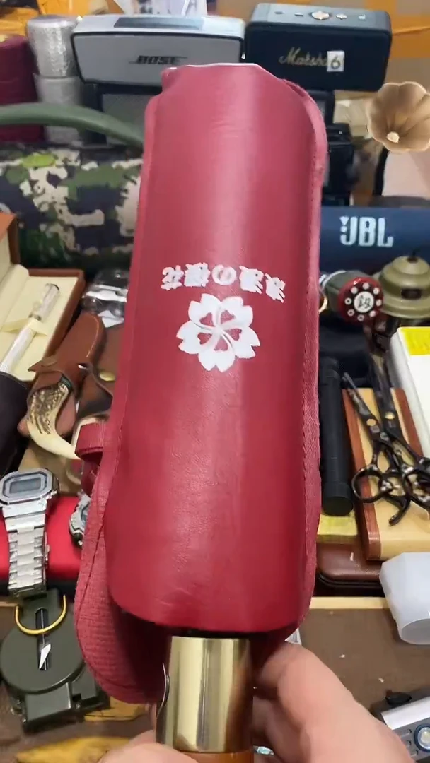 瓷片闪购商品  如图所示