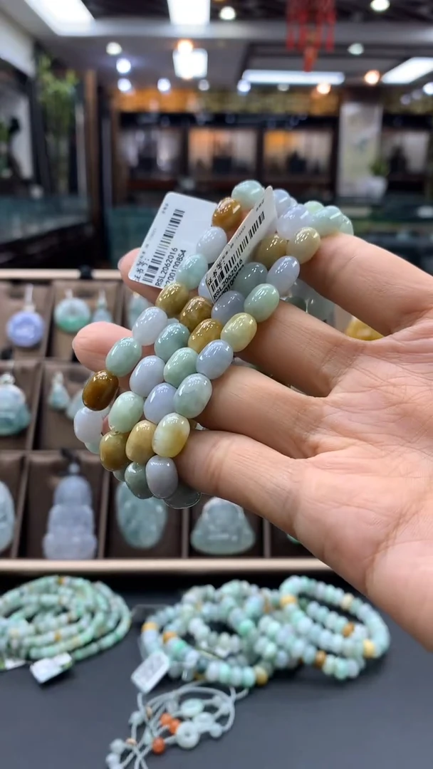未镶嵌手串翡翠手串多样性发其一
