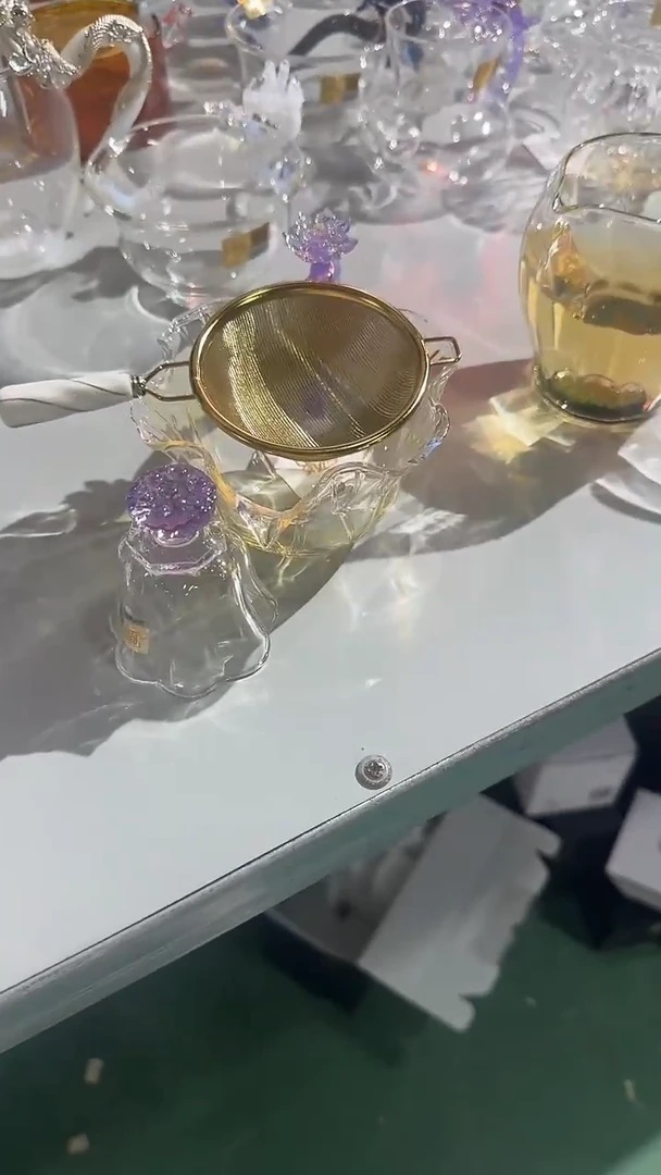 晶焱荷韵侧把紫色公杯金标