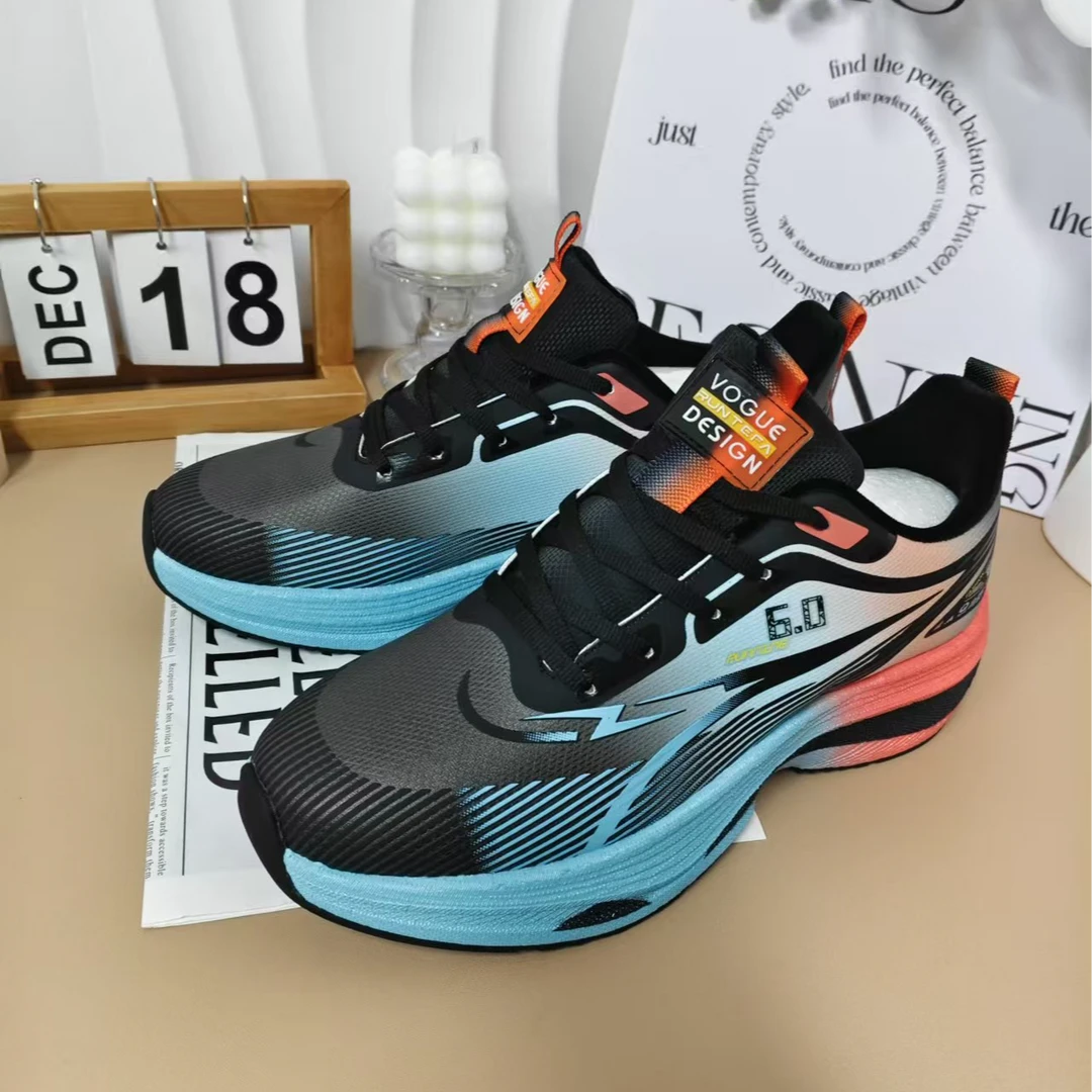 冬季新款跑步鞋透气男防滑保暖减震碳板耐磨系带绳款皮面