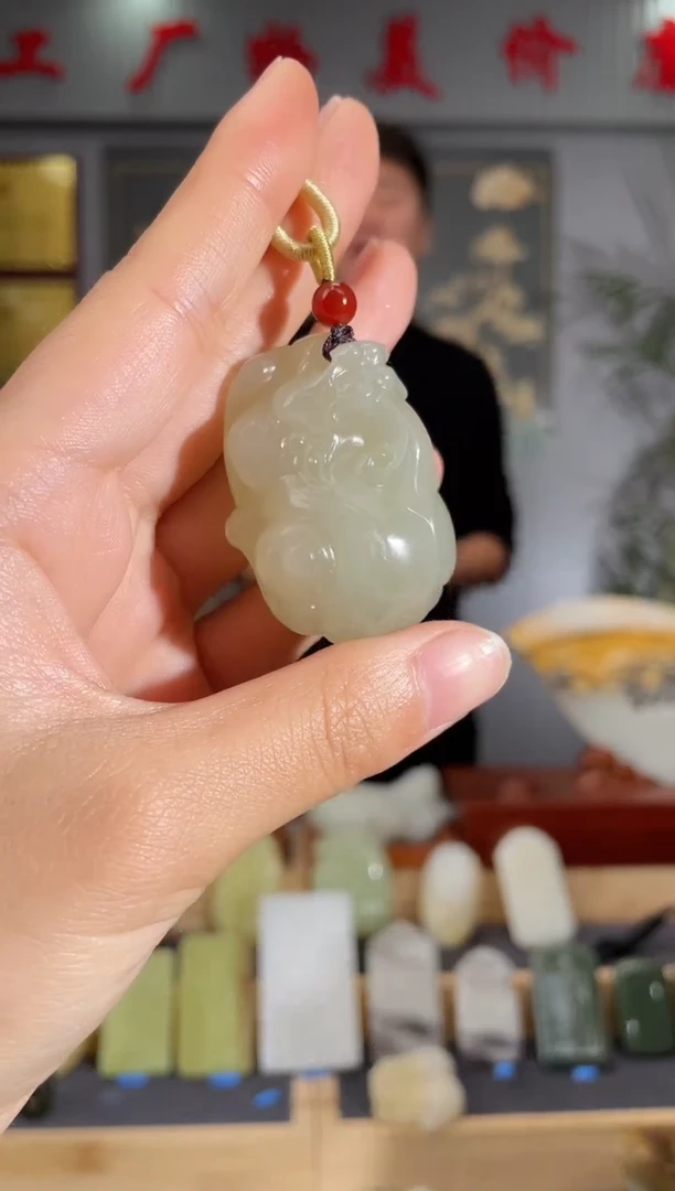 【闪购商品】和田玉颈饰未镶嵌拍一发一 多样性发货