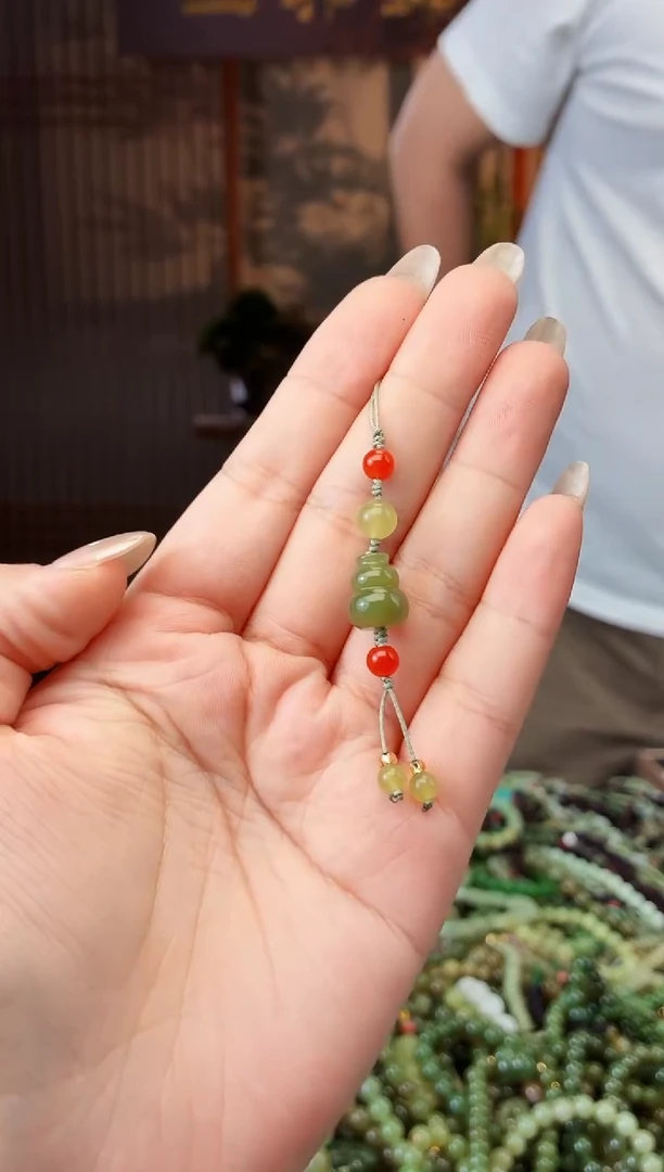 颈饰未镶嵌和田玉多样性发货拍一发一