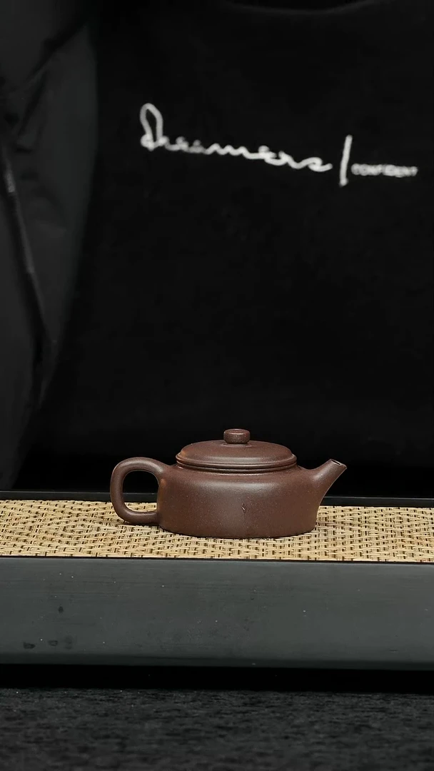 茶壶紫砂五堂 大口扁钟60cc