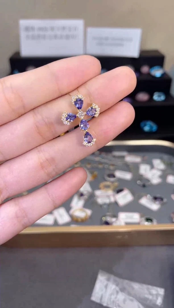 吊坠(不含链)银S925镶嵌坦桑石天然宝石