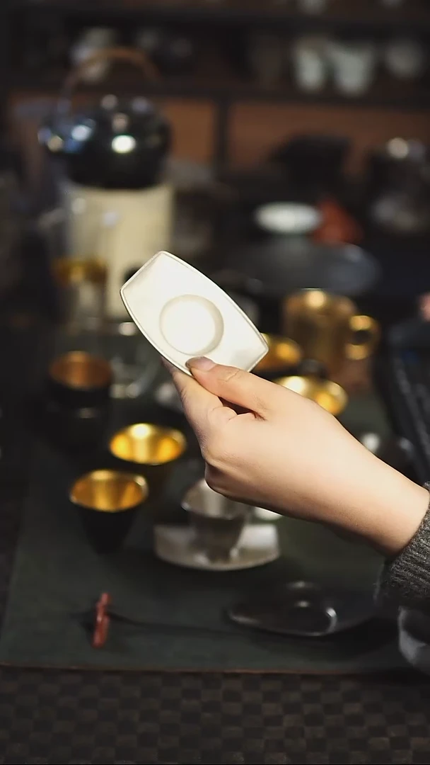 【闪购商品】卢阳手作 银釉杯垫