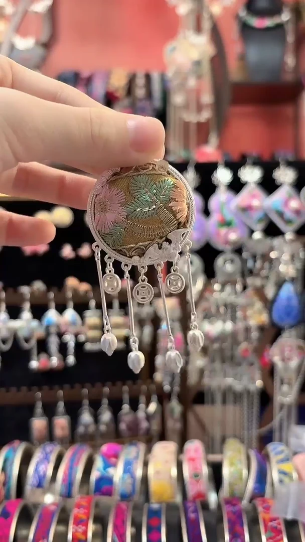 织绣琪***锵 云织谣民族风精美饰品   88