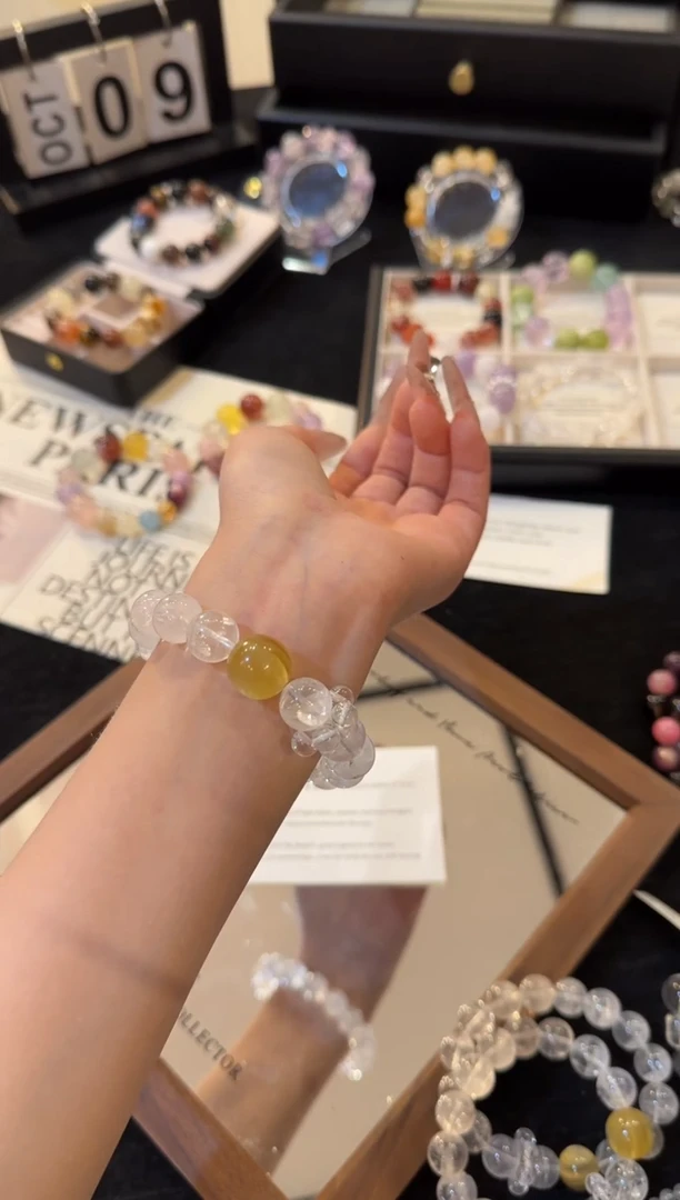 合金手链水晶奶白阿赛x2693