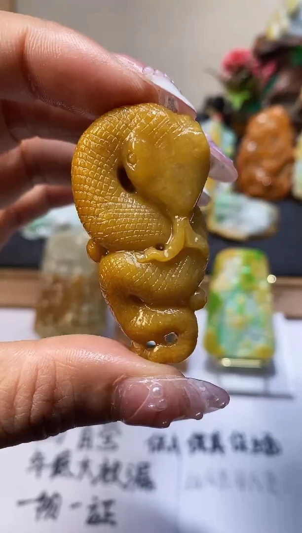 【闪购商品】定制翡翠未镶嵌A货翡翠