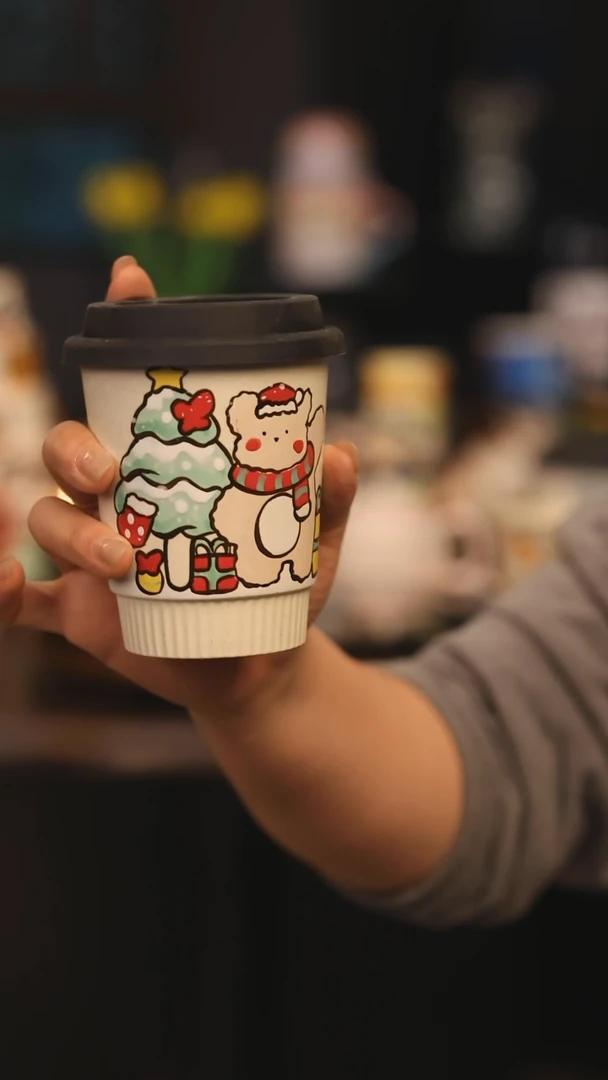 【闪购商品】摆件景德镇釉下彩绘设计师款陶瓷