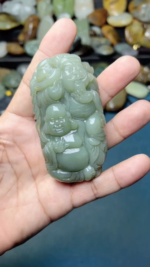 未镶嵌和田玉把件-