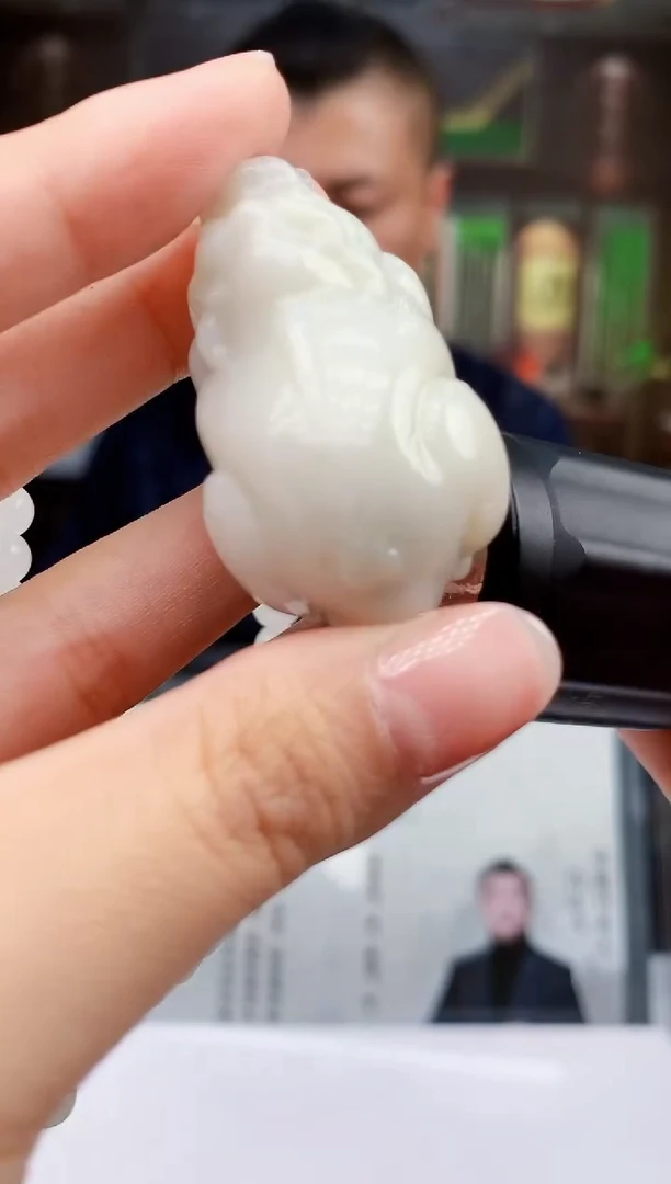 定制和田玉国玉匠心甄选馆天然和田玉（拍一发一）