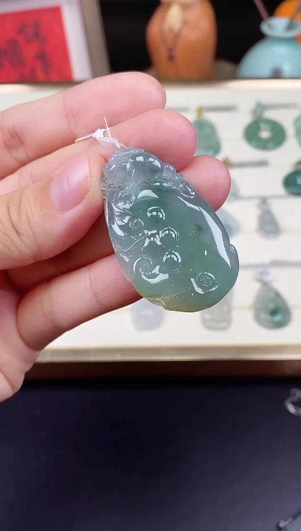 吊坠(不含链)未镶嵌翡翠如意@@CMT0336