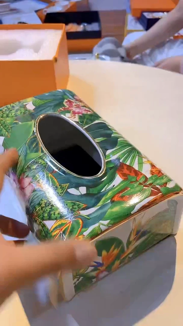 鸿辉家品牌瓷器，京东包邮！