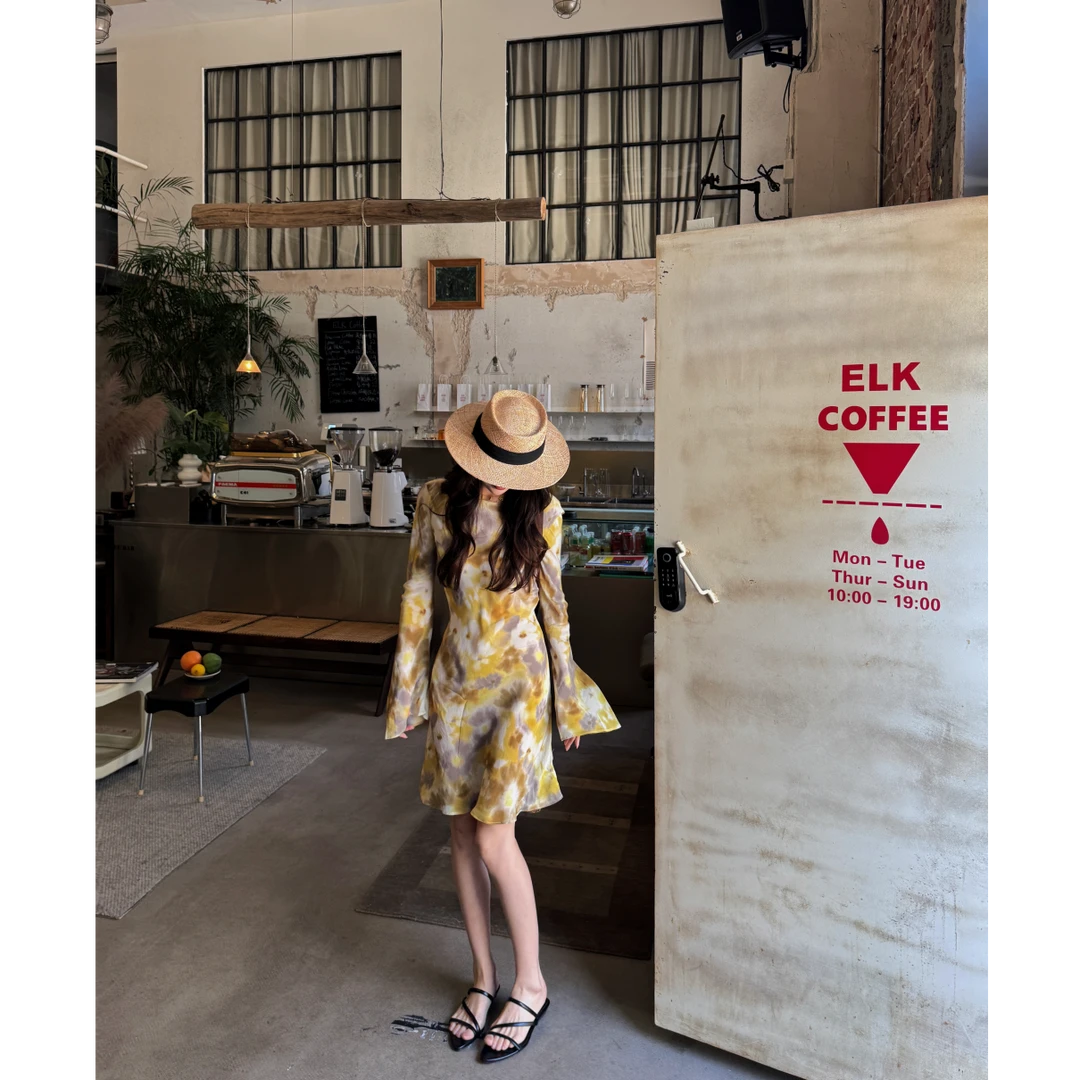 AILUO/艾珞【日落繁花】复古风扎染印花约会显瘦长袖连衣裙