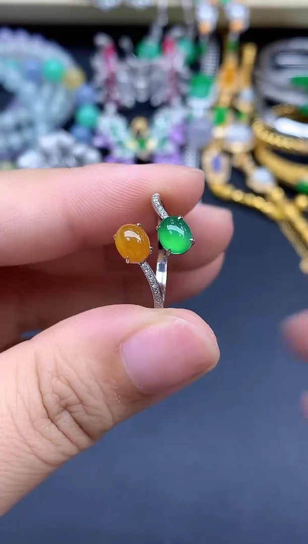 18K金镶嵌戒指翡翠424-春日珠宝