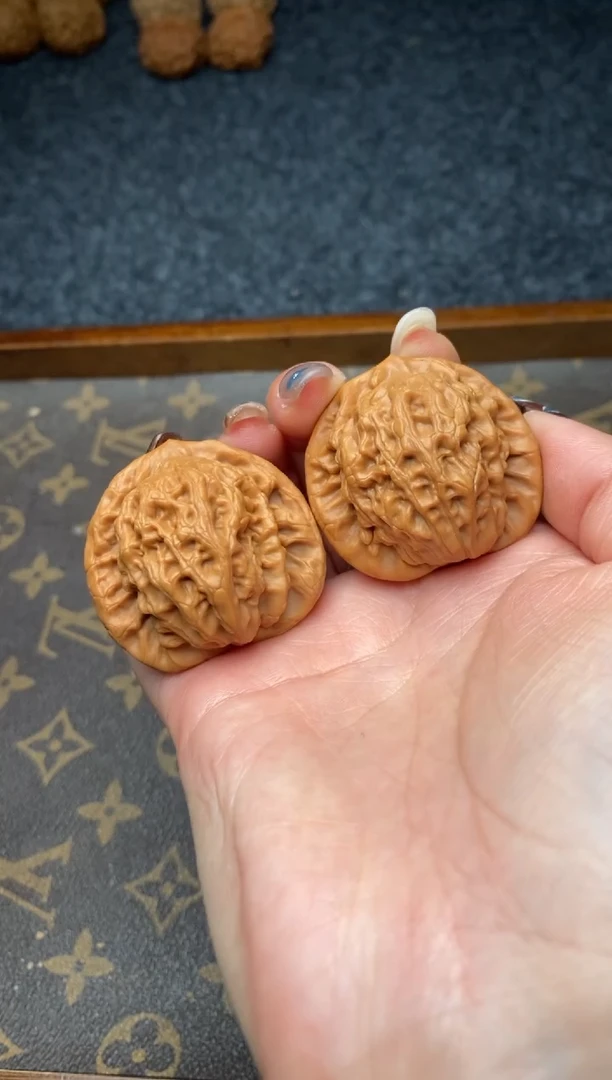 把件文玩核桃B17号40尺金公子