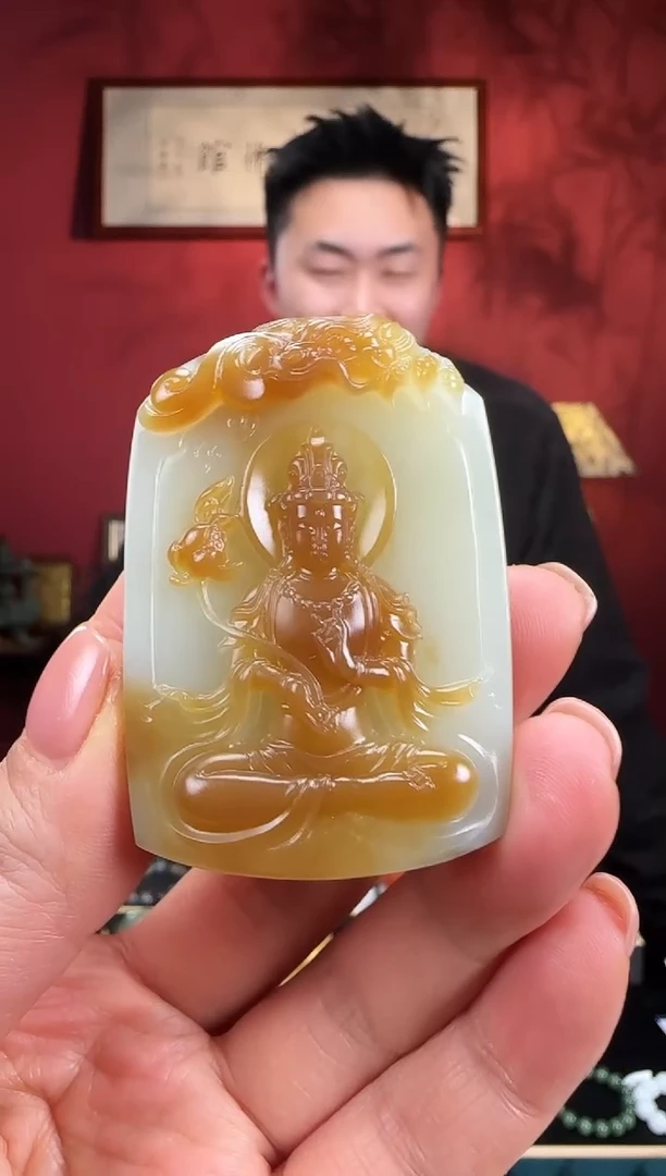 未镶嵌和田玉挂件糖黄俏色御龙观音l29