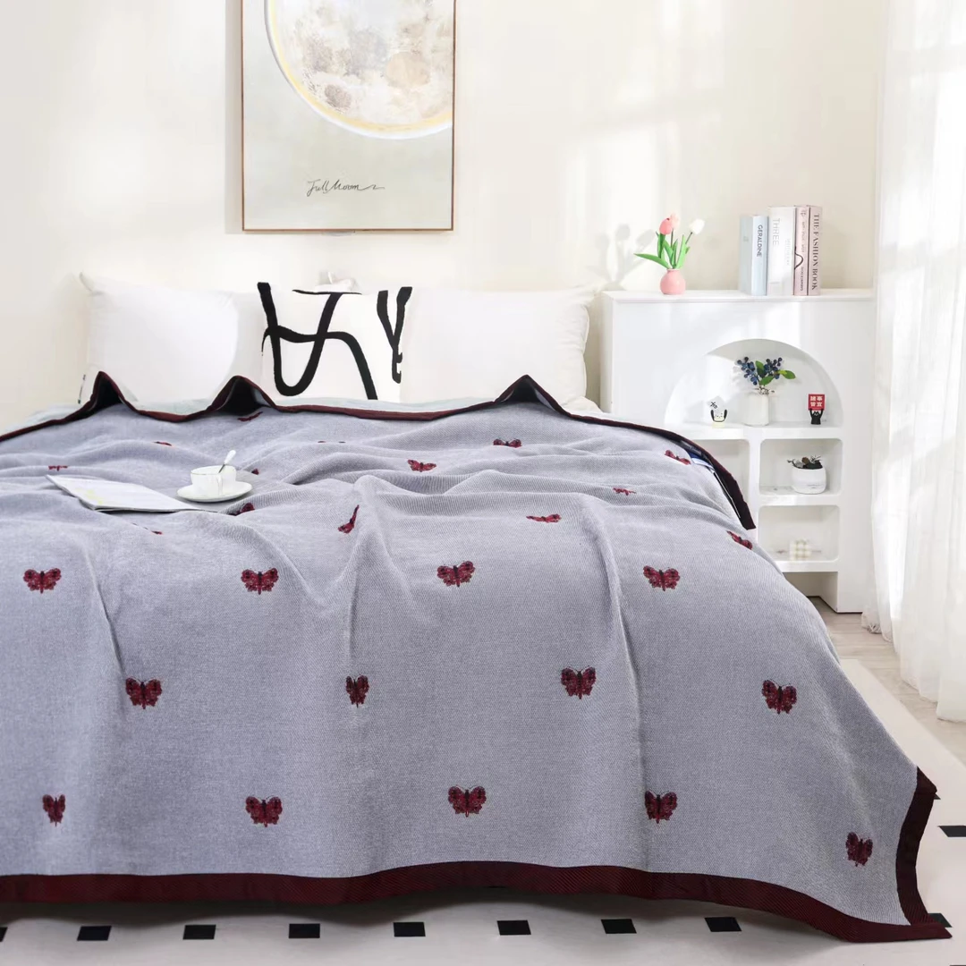 专享【孤品盖毯】新疆长绒棉妆花灯芯绒230*250cm 蝶彩依依