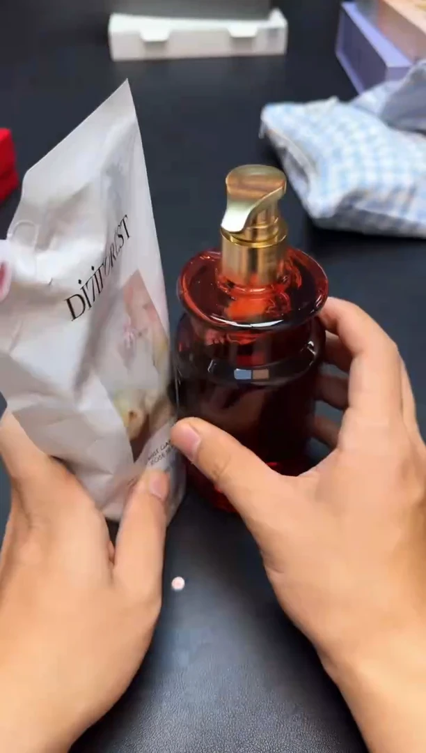 瓷片全新正品一件不留@@WE1974
