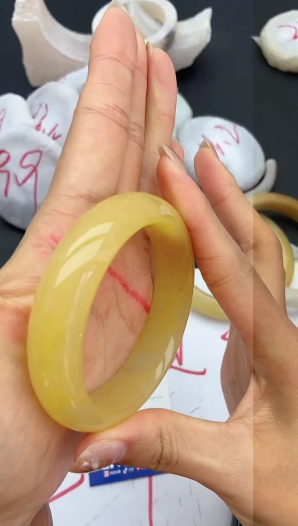 未镶嵌手镯石英质玉A73+56.5