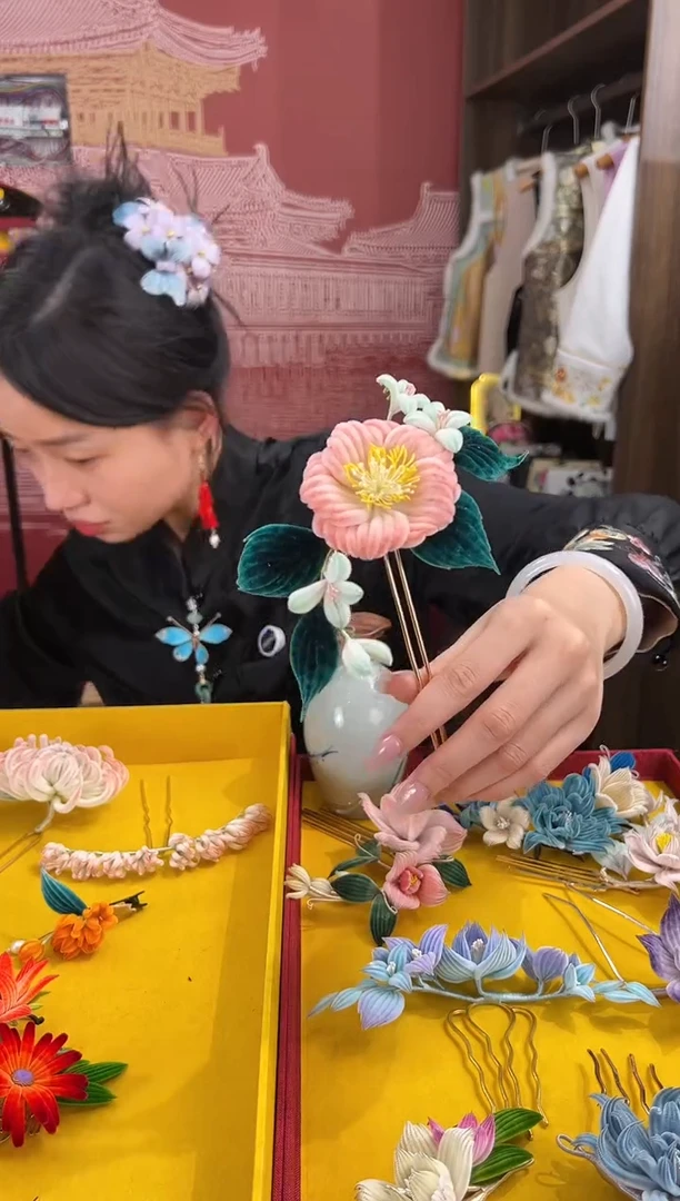 【闪购商品】刺绣非遗绒花（发饰）