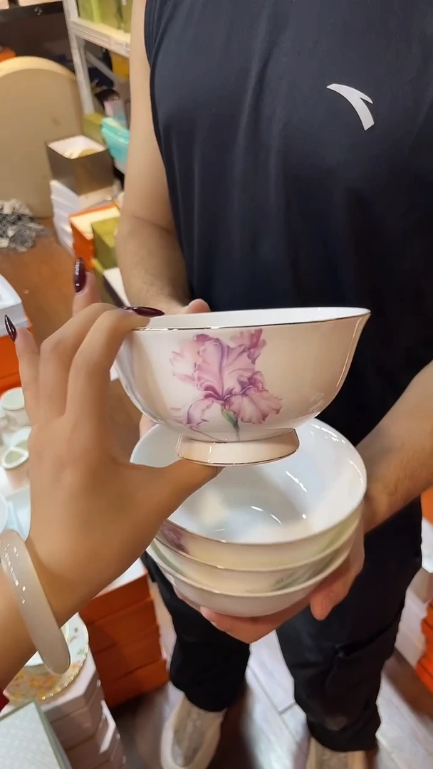 杯鸿辉家品牌瓷器，京东包邮！
