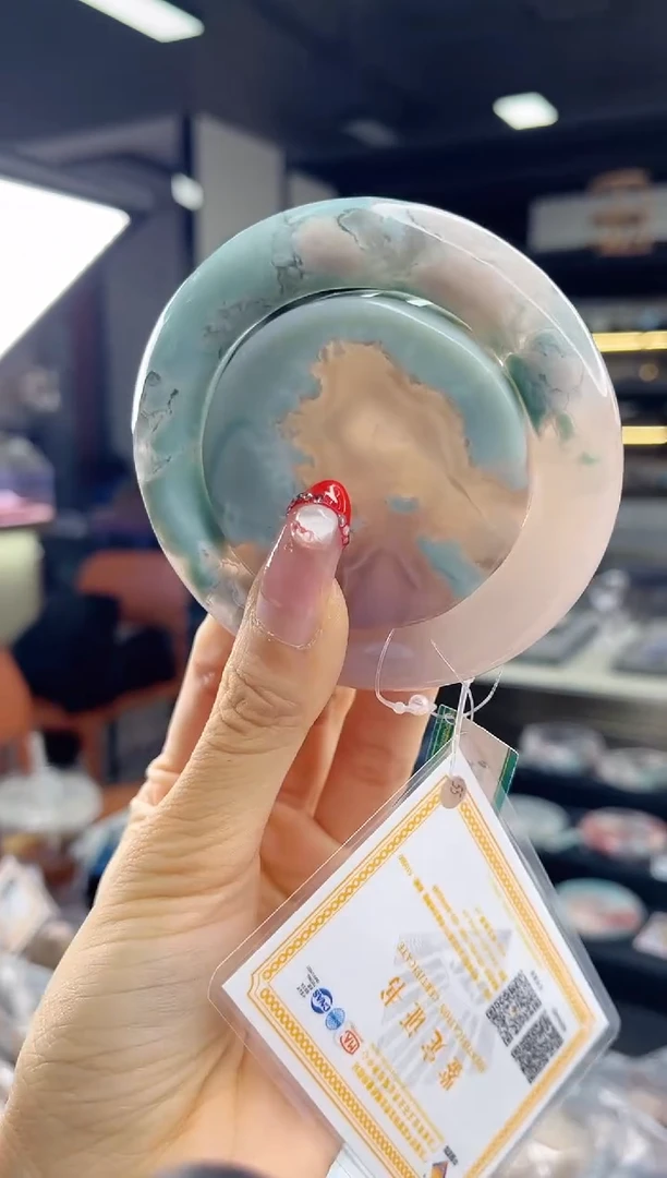 未镶嵌手镯石英质玉六*六圈口（赠品镯心）