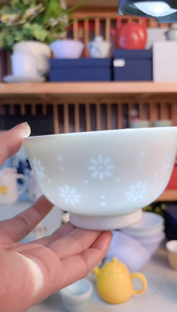 白泥手工玲珑4.5英寸米饭碗