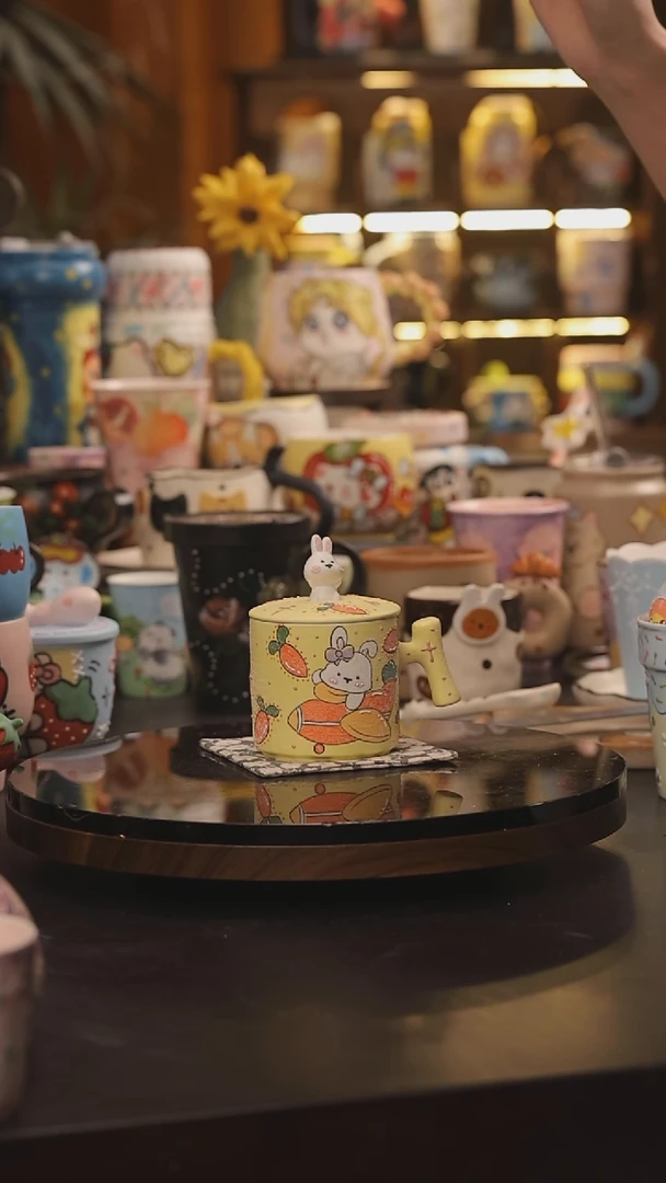 景德镇釉下彩绘设计师款式陶瓷