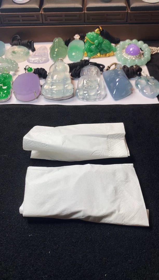 未镶嵌定制翡翠烟**~5036毛货不退不换