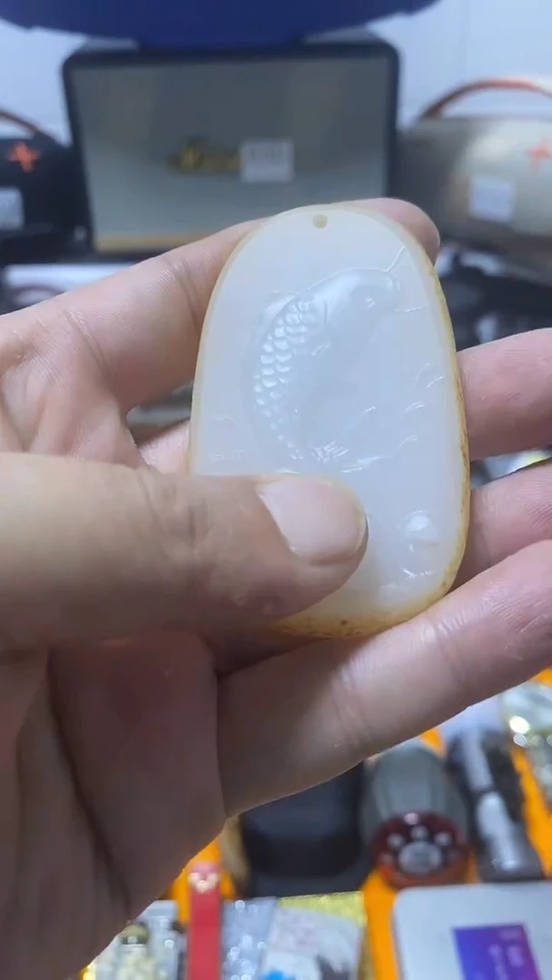瓷片闪购商品 如图所示