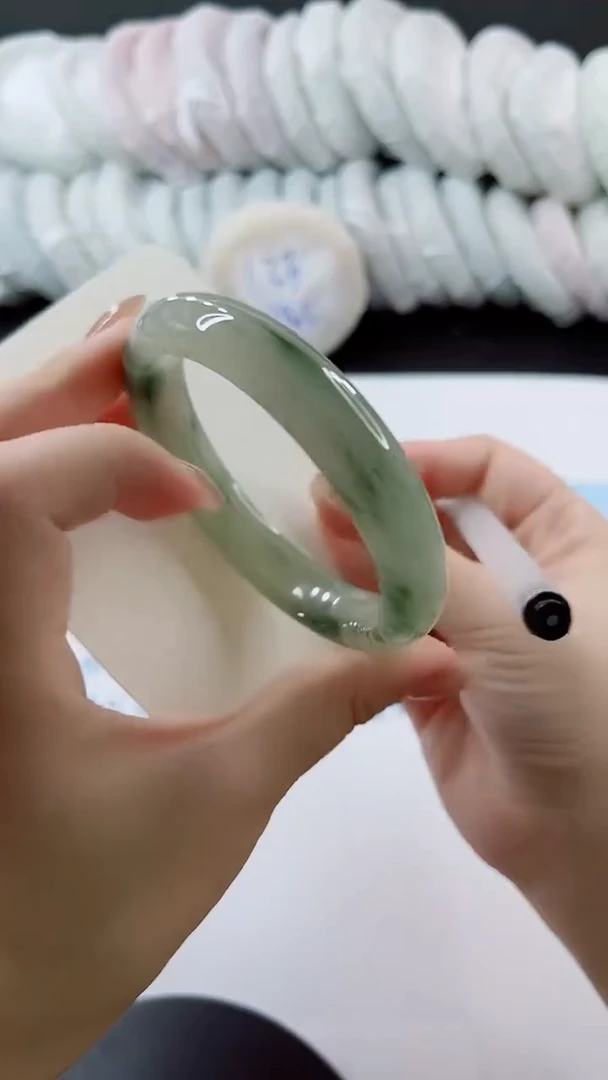 未镶嵌手镯石英质玉多样性发货L212-62