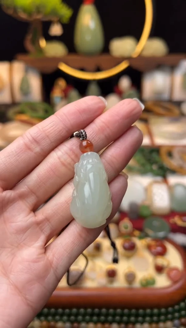 【闪购商品】和田玉挂件未镶嵌放漏